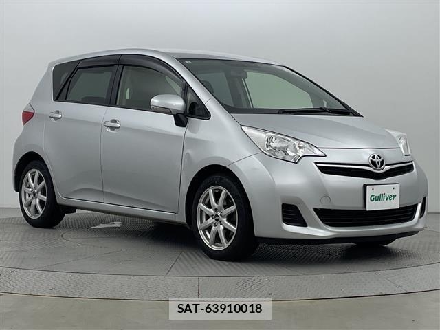 Toyota RACTIS 2013 8680713-0