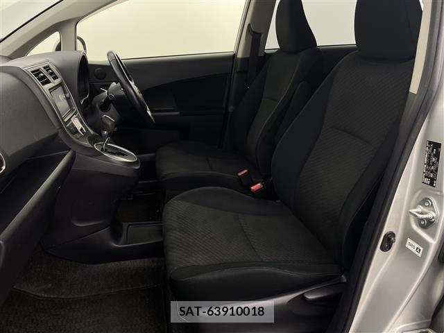 Toyota RACTIS 2013 8680713-12