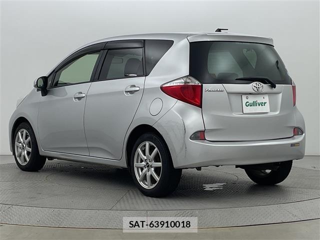 Toyota RACTIS 2013 8680713-13