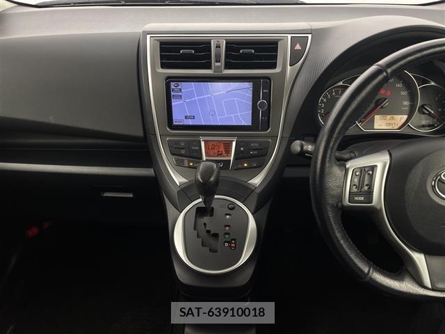 Toyota RACTIS 2013 8680713-14