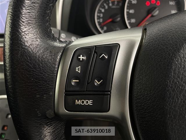 Toyota RACTIS 2013 8680713-17