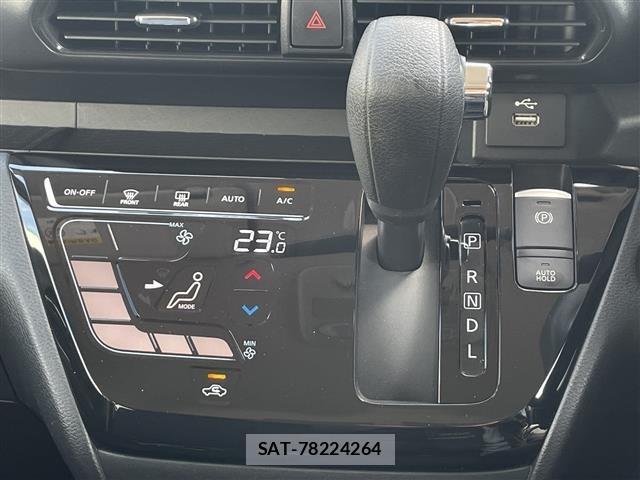 Nissan ROOX 2020 8901034-5