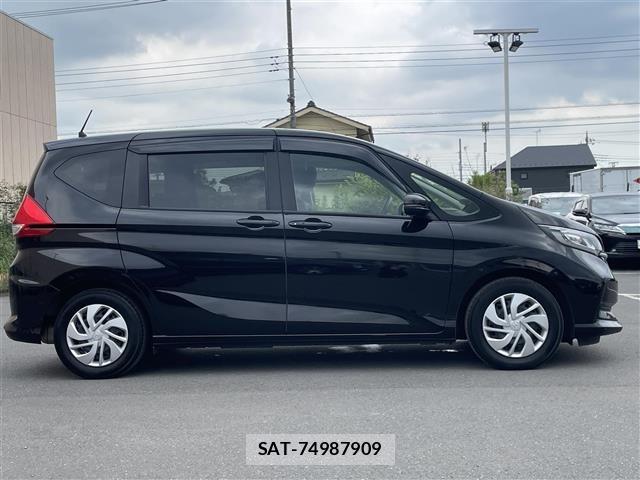 Honda FREED 2022 8684066-22