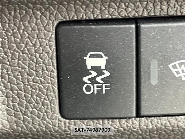 Honda FREED 2022 8684066-3