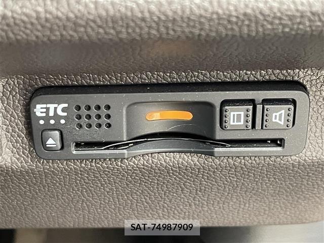 Honda FREED 2022 8684066-5