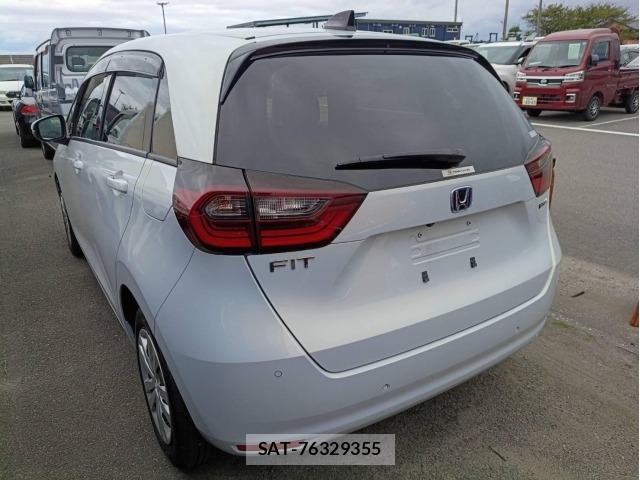Honda FIT 2021 8920038-1