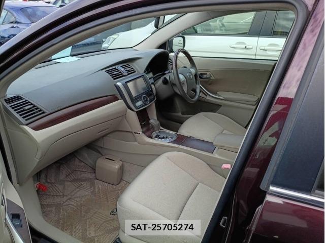 Toyota PREMIO 2011 8807499-4