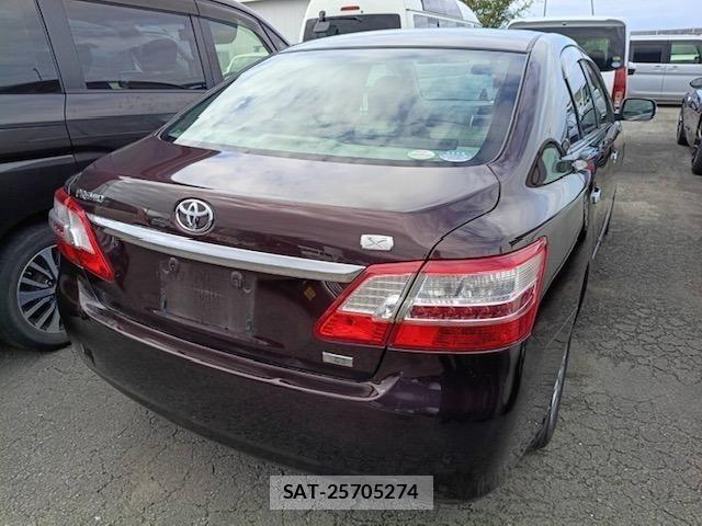 Toyota PREMIO 2011 8807499-6