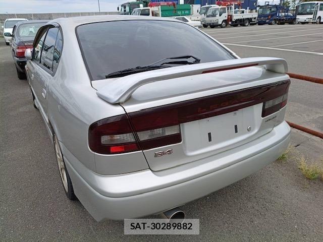 Subaru LEGACY B4 1999 8677824-1