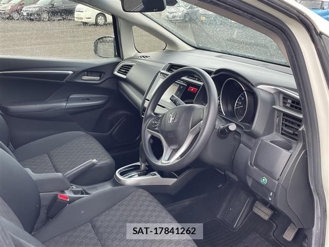 Honda FIT 2013 8921231-2