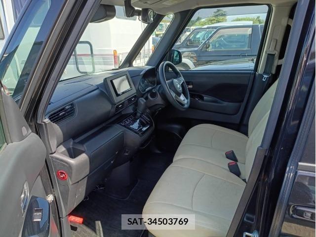 Nissan ROOX 2022 8898591-4