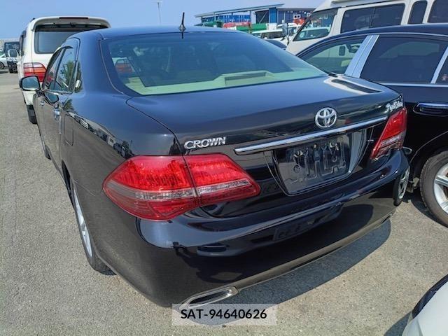 Toyota CROWN 2009 8680482-1