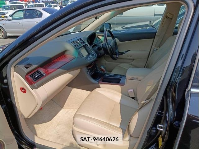 Toyota CROWN 2009 8680482-4