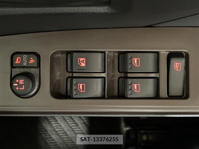 Toyota TANK 2018 8913370-10
