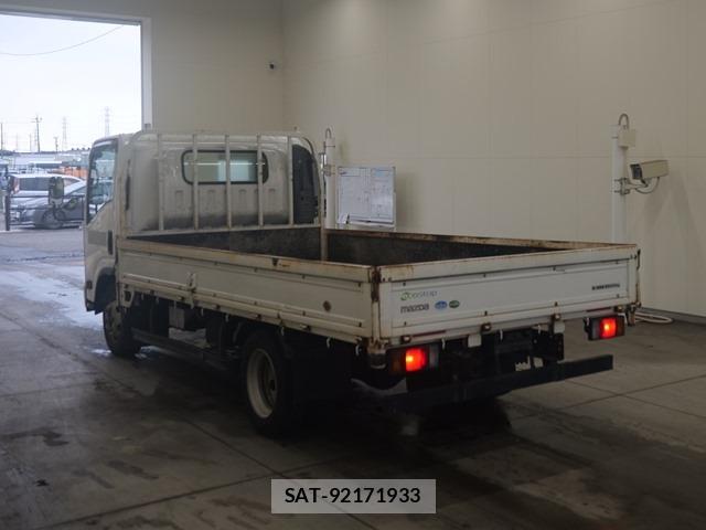 Mazda TITAN 2015 8856099-1