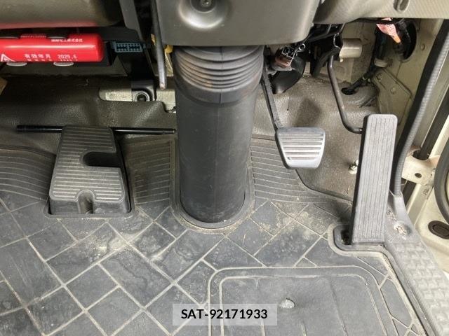 Mazda TITAN 2015 8856099-4