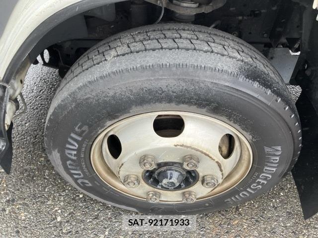 Mazda TITAN 2015 8856099-9