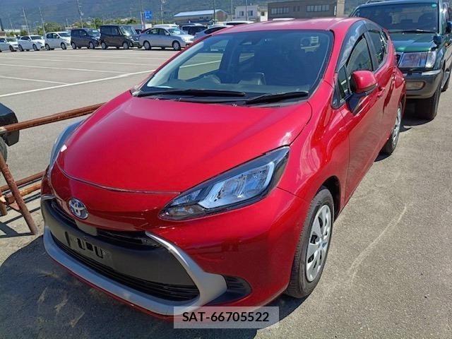 Toyota AQUA 2021 8682988-0
