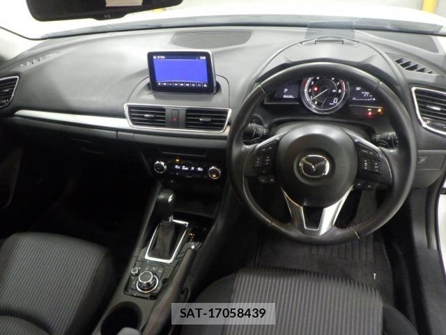 Mazda AXELA 2015 8678445-3
