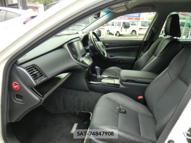 Toyota CROWN 2018 8937207-18