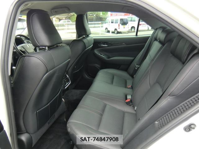 Toyota CROWN 2018 8937207-19