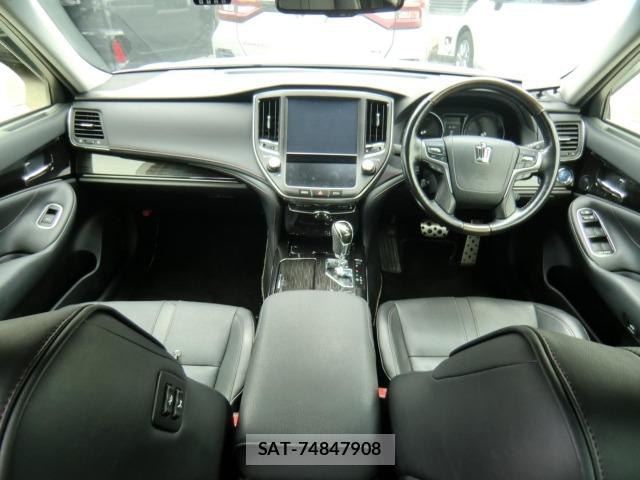 Toyota CROWN 2018 8937207-2