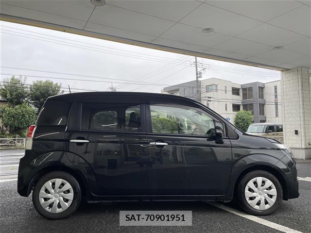 Toyota SPADE 2014 8917270-10