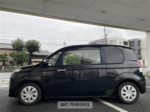 Toyota SPADE 2014 8917270-9