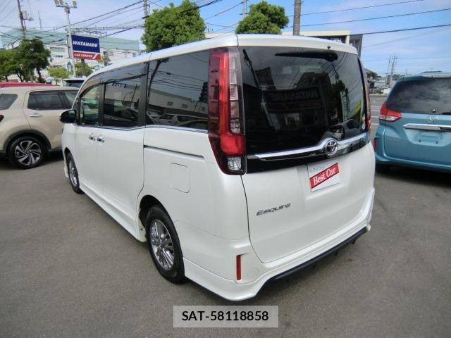 Toyota ESQUIRE 2016 8908421-13