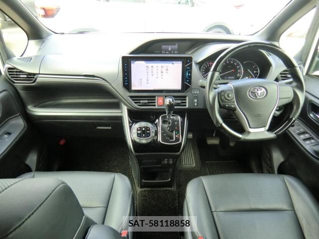 Toyota ESQUIRE 2016 8908421-2