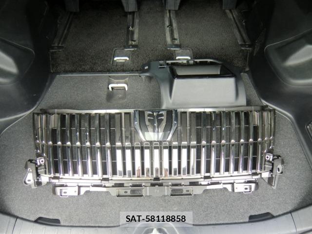 Toyota ESQUIRE 2016 8908421-22