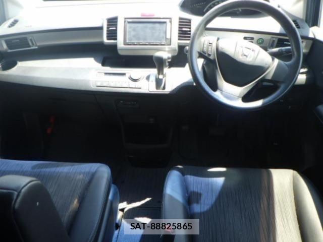 Honda FREED 2014 8716531-3