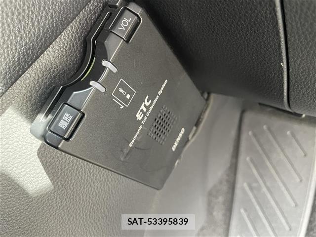 Toyota RAV4 2020 8938052-1