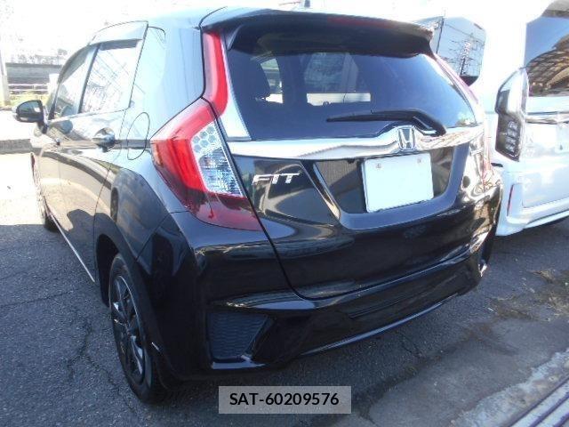Honda FIT 2015 8920039-1