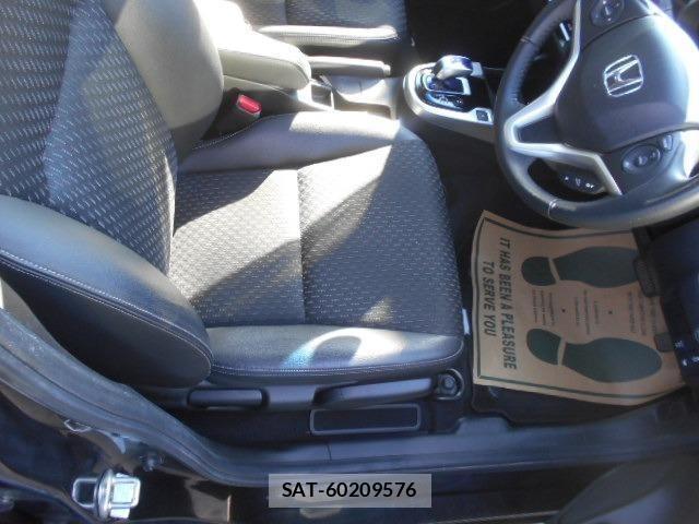 Honda FIT 2015 8920039-6