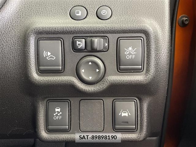 Nissan NOTE 2017 8911298-10