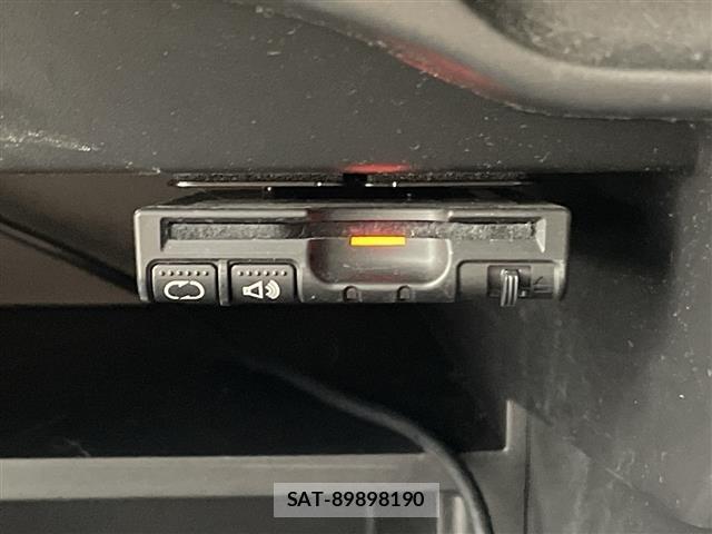Nissan NOTE 2017 8911298-22