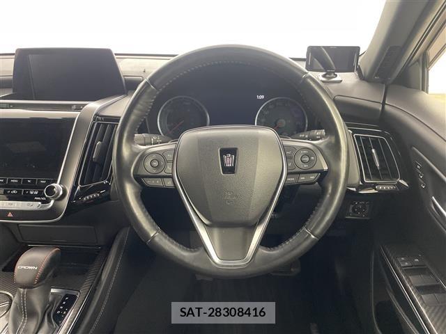 Toyota CROWN 2018 8937463-4