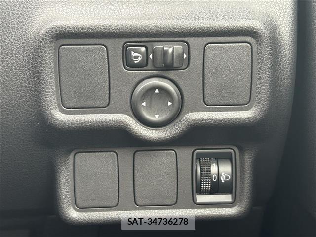 Nissan NOTE 2014 8911299-5