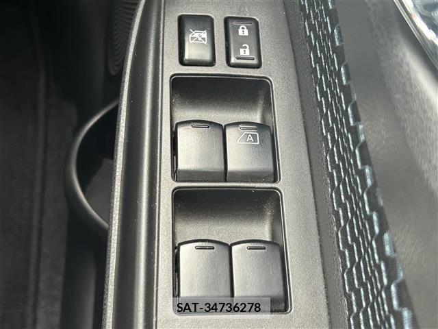 Nissan NOTE 2014 8911299-6