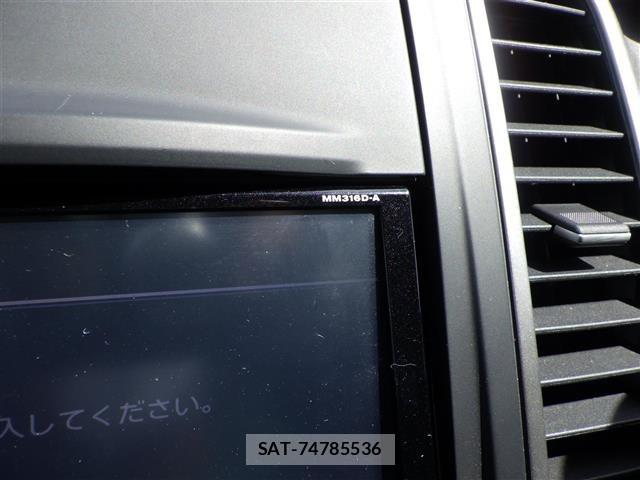Nissan Wingroad 2017 8916842-18