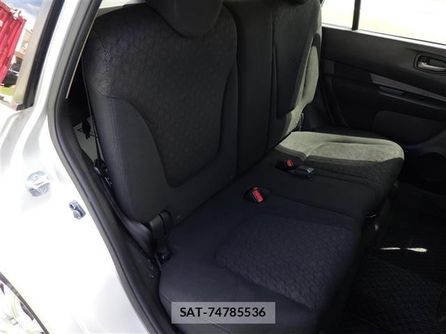 Nissan Wingroad 2017 8916842-2
