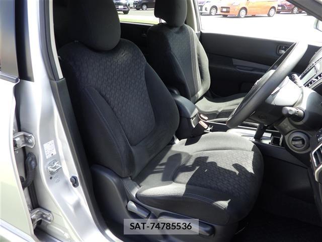 Nissan Wingroad 2017 8916842-23