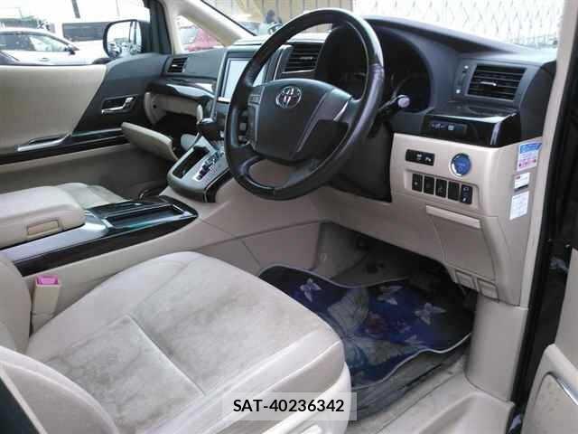 Toyota VELLFIRE 2013 8903350-3