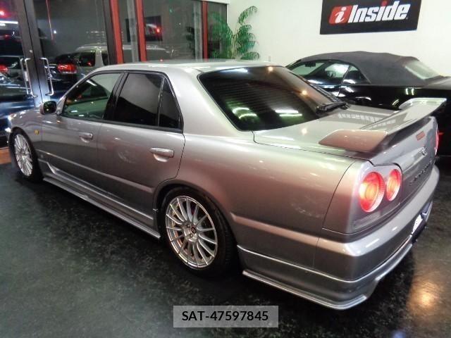 Nissan SKYLINE 2000 8909115-29
