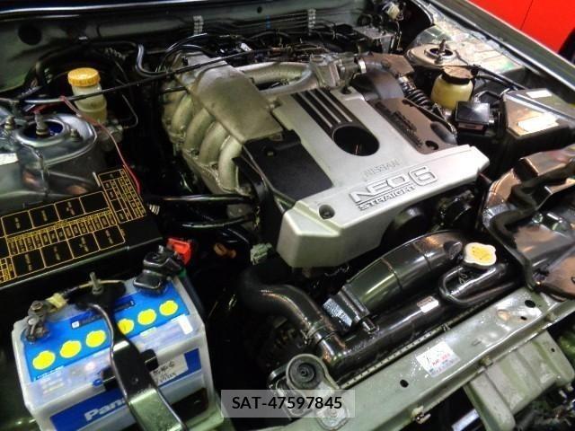 Nissan SKYLINE 2000 8909115-40