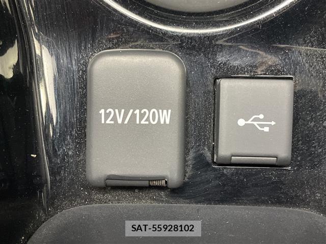Toyota PRIUS 2022 8736176-9
