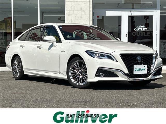 Toyota CROWN 2018 8937464-0