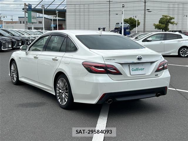 Toyota CROWN 2018 8937464-13