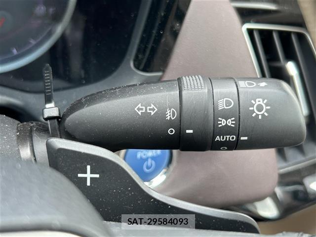 Toyota CROWN 2018 8937464-4
